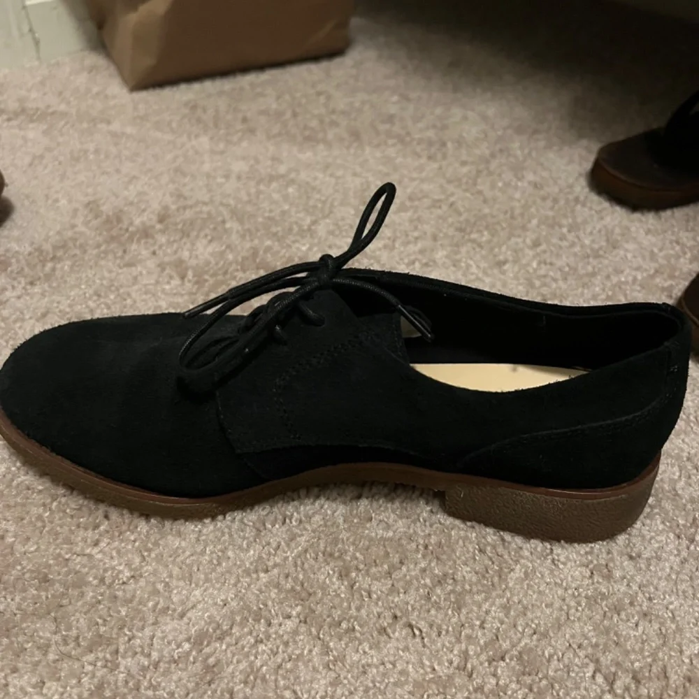 Clarks - Picture 4 of 5